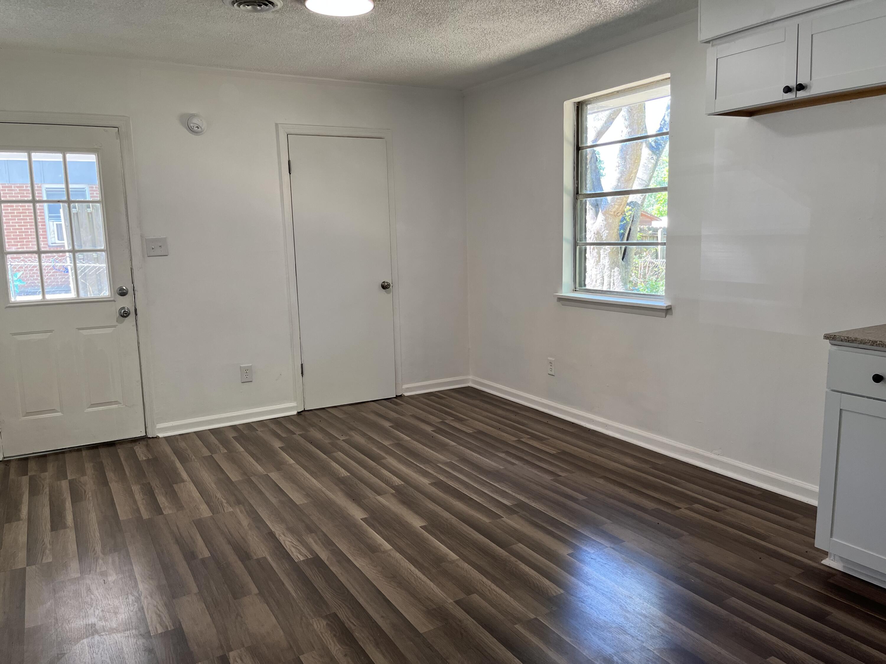 134 South Belair Road Augusta, GA 30907 - Photo 14 of 26 belair dining from kitchen