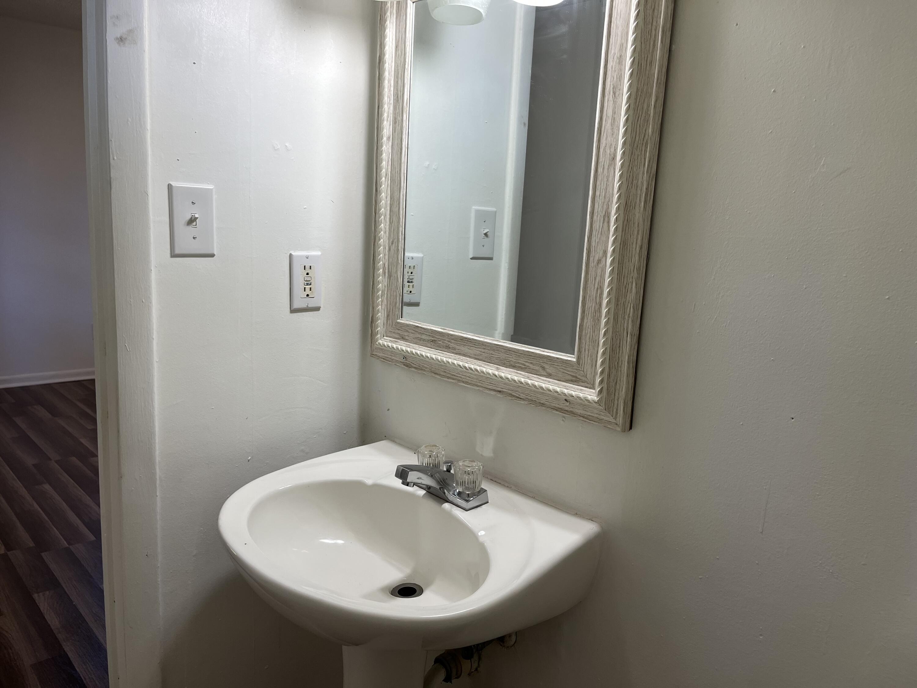 134 South Belair Road Augusta, GA 30907 - Photo 26 of 26 belair half bath pic 2