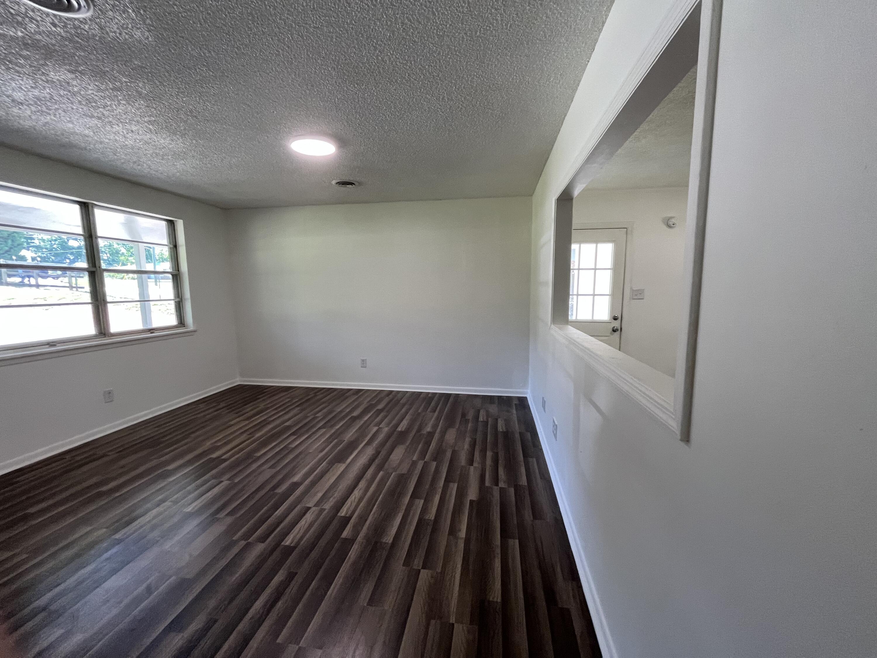 Belair Living rm.2