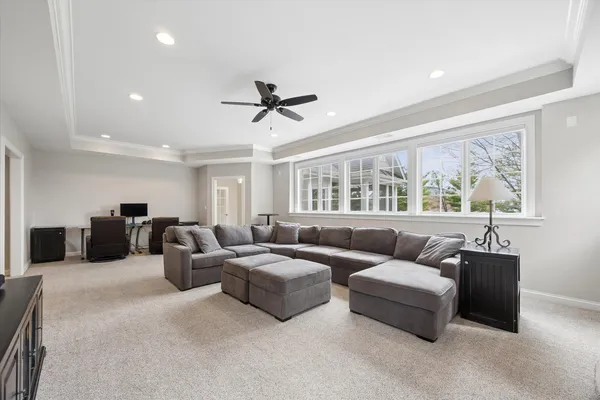 $1,250,000 | 521 River Ridge Drive, St. Charles, IL 60175