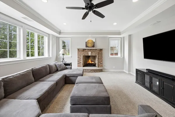 $1,250,000 | 521 River Ridge Drive, St. Charles, IL 60175