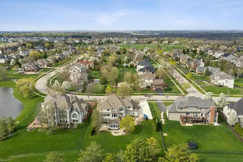 $1,250,000 | 521 River Ridge Drive, St. Charles, IL 60175