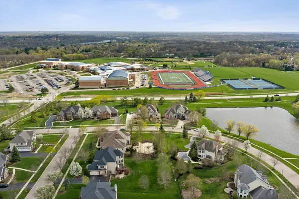 $1,250,000 | 521 River Ridge Drive, St. Charles, IL 60175