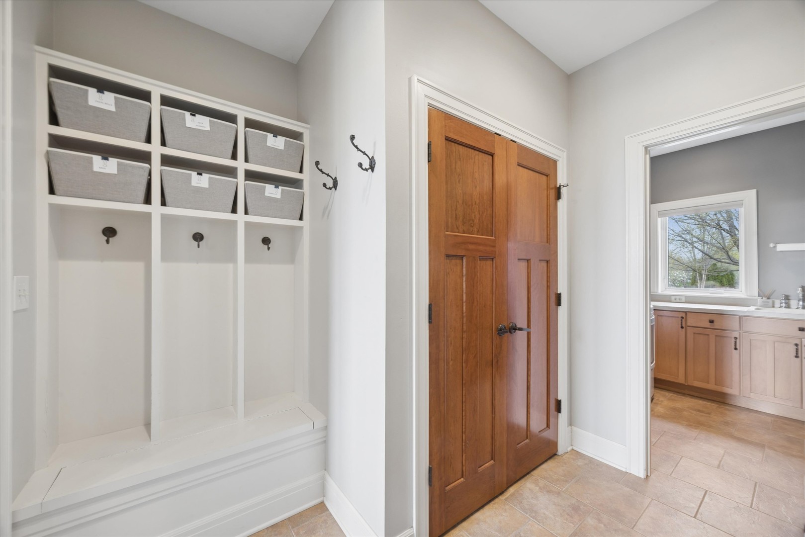 521 River Ridge Drive St. Charles, IL 60175 - Photo 9 of 46 a view of walk in closet with window