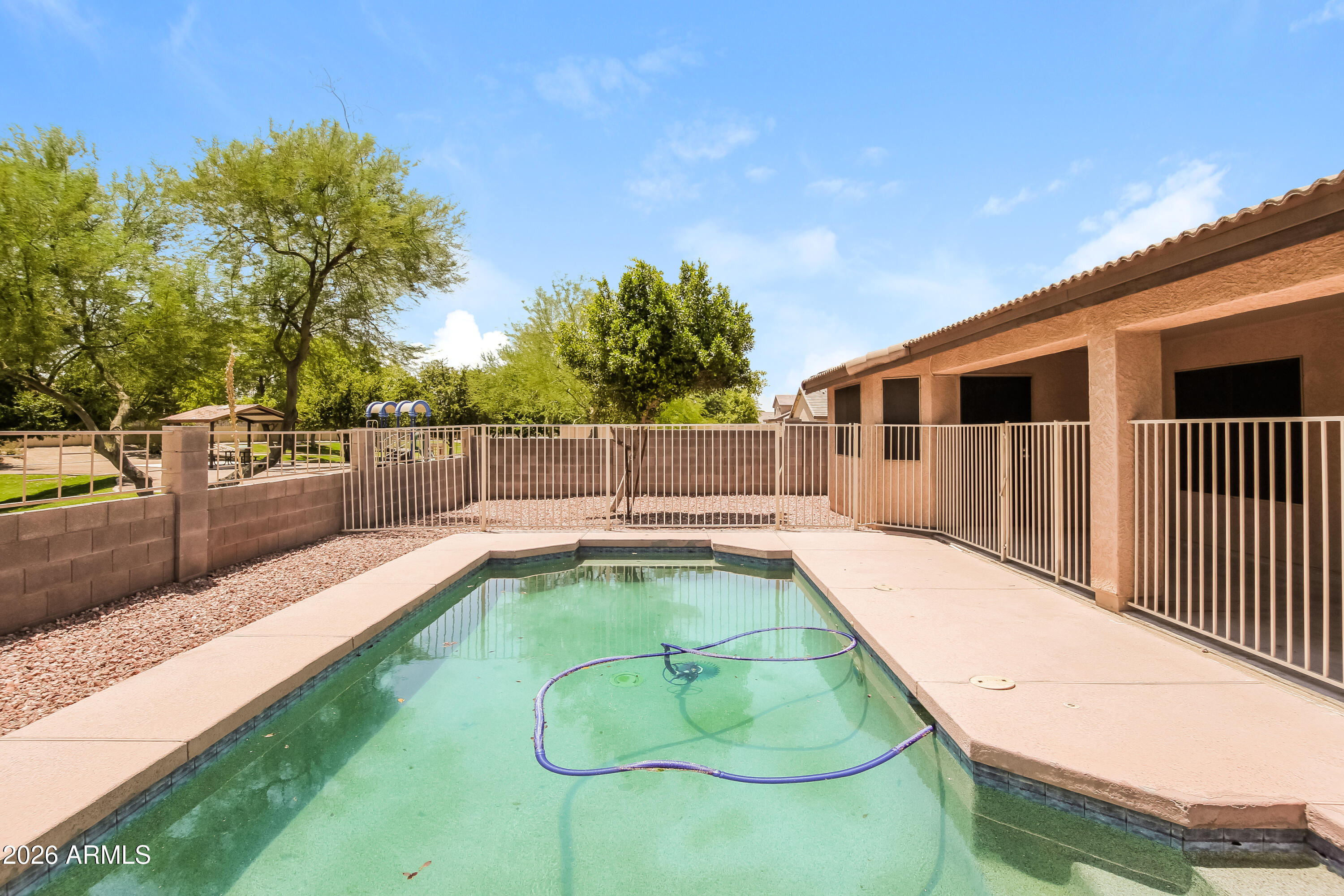 2537 West Darrel Road Phoenix, AZ 85041 - Photo 14 of 15 1006548.2537 W DARREL RD - Pool