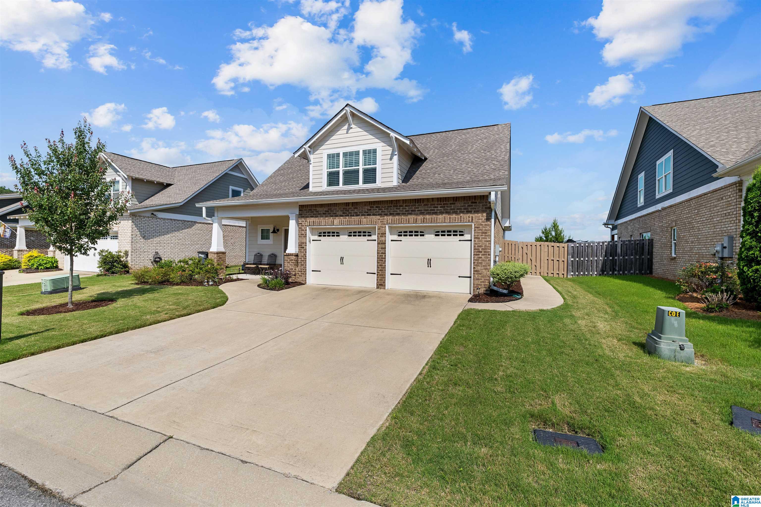 754 Pineview Road Birmingham, AL 35210 - Photo 3 of 31