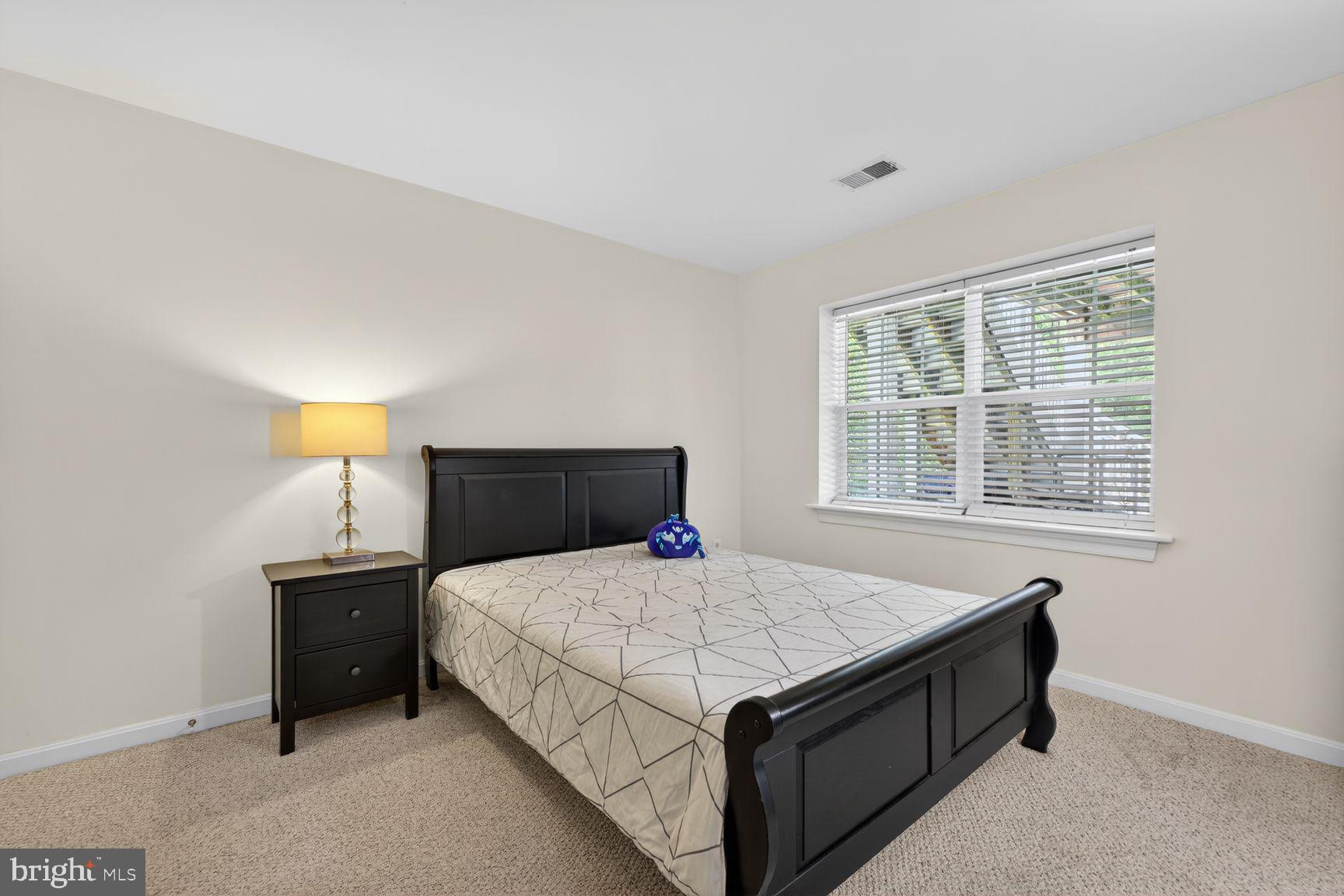 23139 Persimmon Ridge Road Clarksburg, MD 20871 - Photo 16 of 20