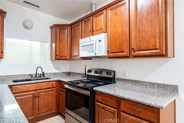 $799,000 | 1619 West 163rd Street, Compton, CA 90220