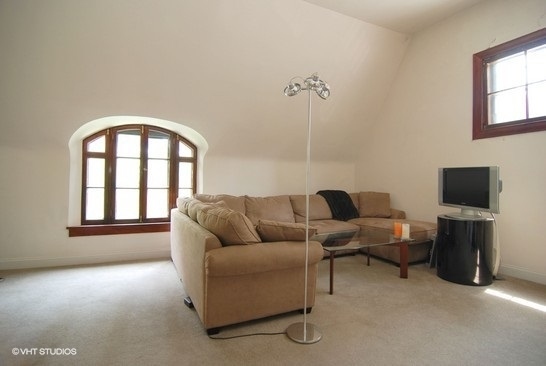 1436 North Astor Street Chicago, IL 60610 - Photo 6 of 14