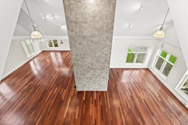 $1,370,000 | 6600 North Ballard Road, Appleton, WI 54913