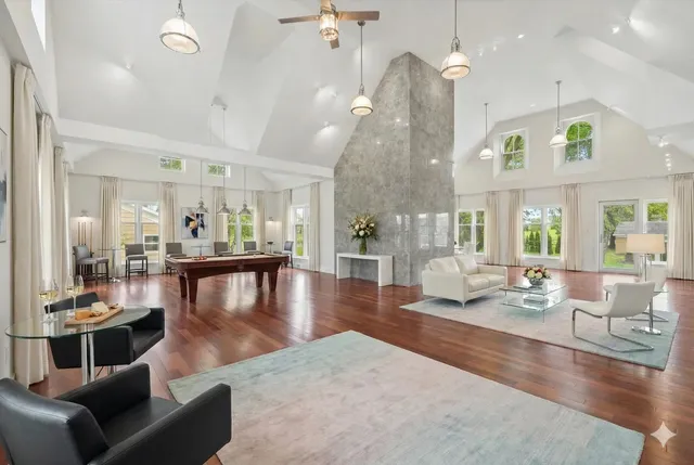 $1,370,000 | 6600 North Ballard Road, Appleton, WI 54913