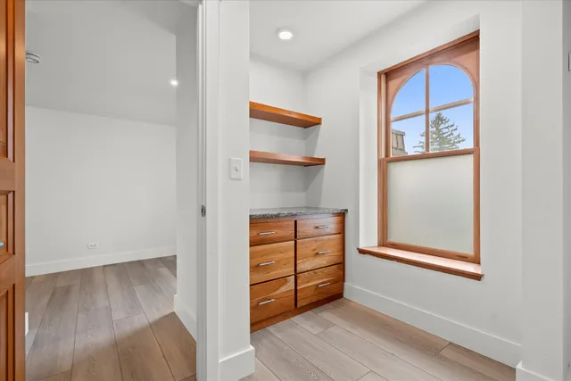 $1,370,000 | 6600 North Ballard Road, Appleton, WI 54913