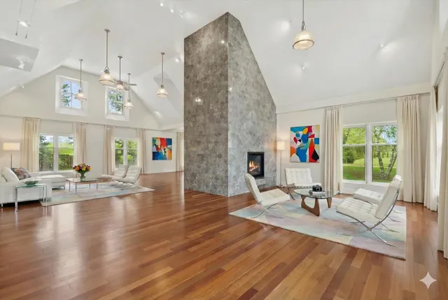 $1,370,000 | 6600 North Ballard Road, Appleton, WI 54913