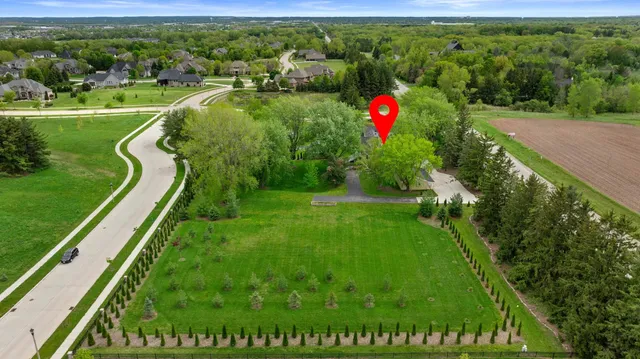 $1,370,000 | 6600 North Ballard Road, Appleton, WI 54913