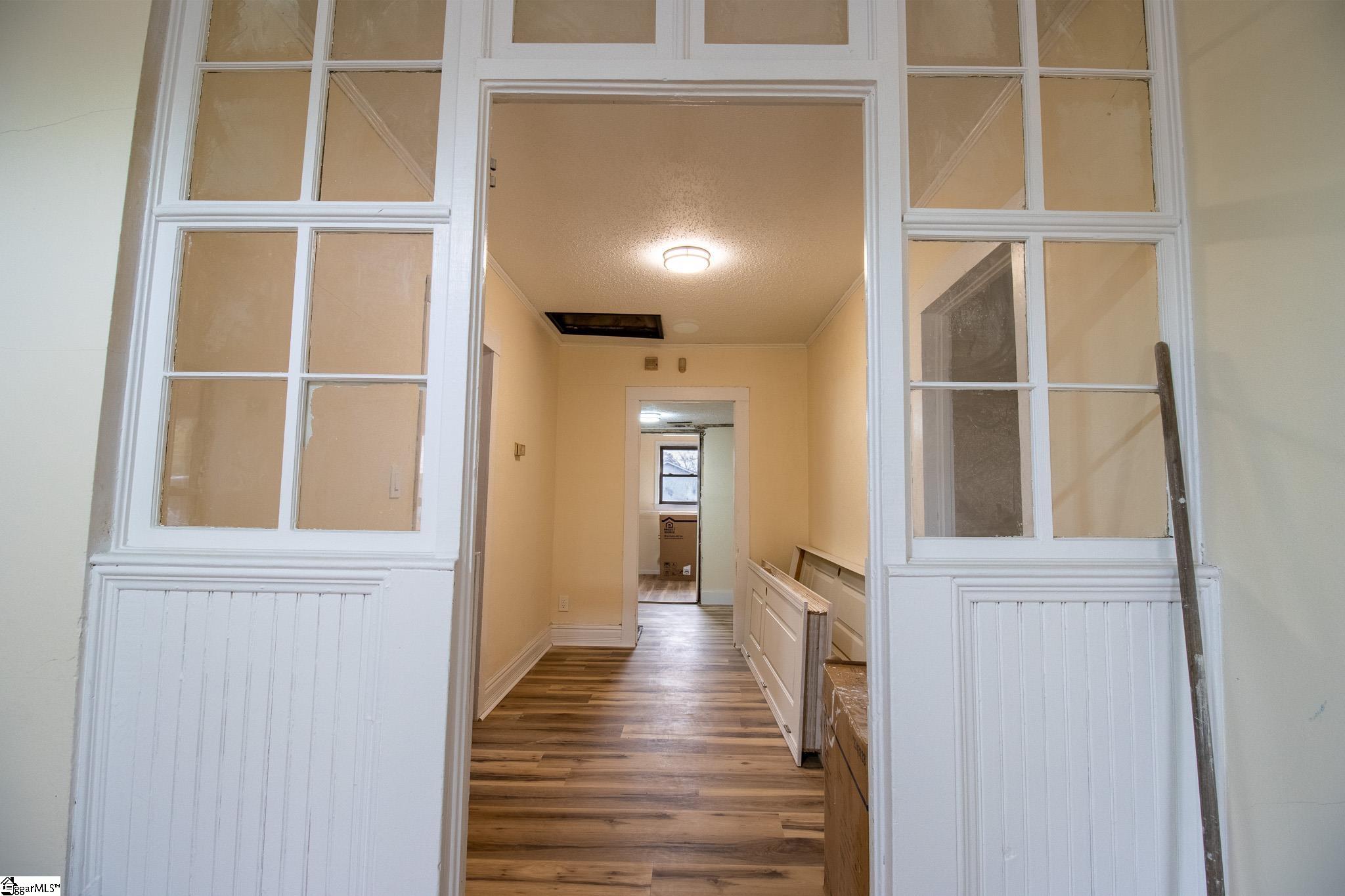 607 Holmes Street Gaffney, SC 29341 - Photo 4 of 18