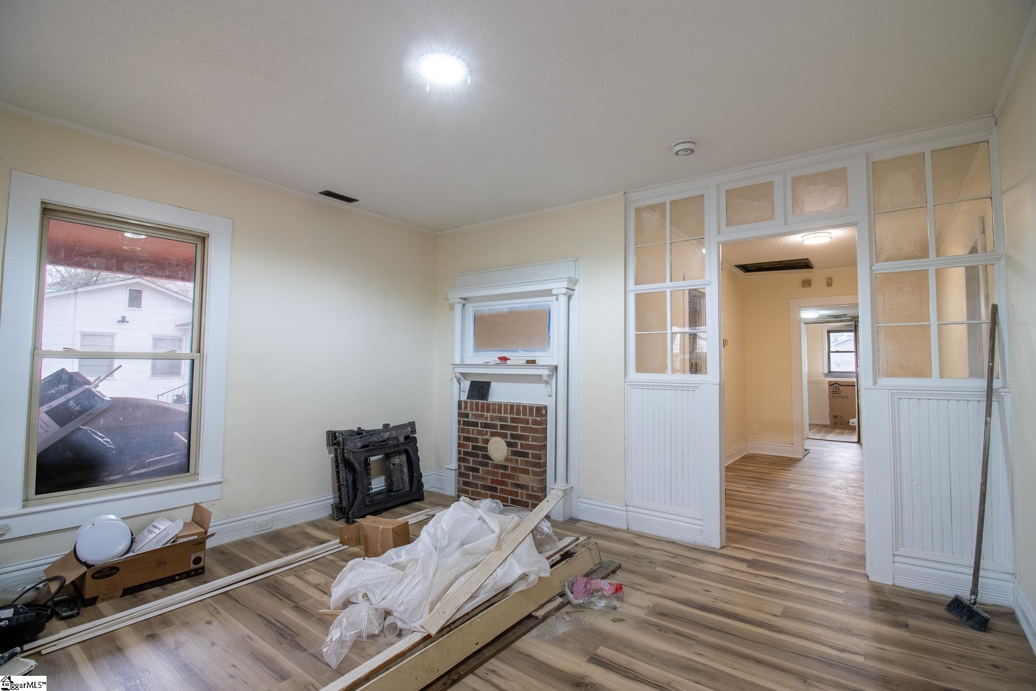 607 Holmes Street Gaffney, SC 29341 - Photo 6 of 18