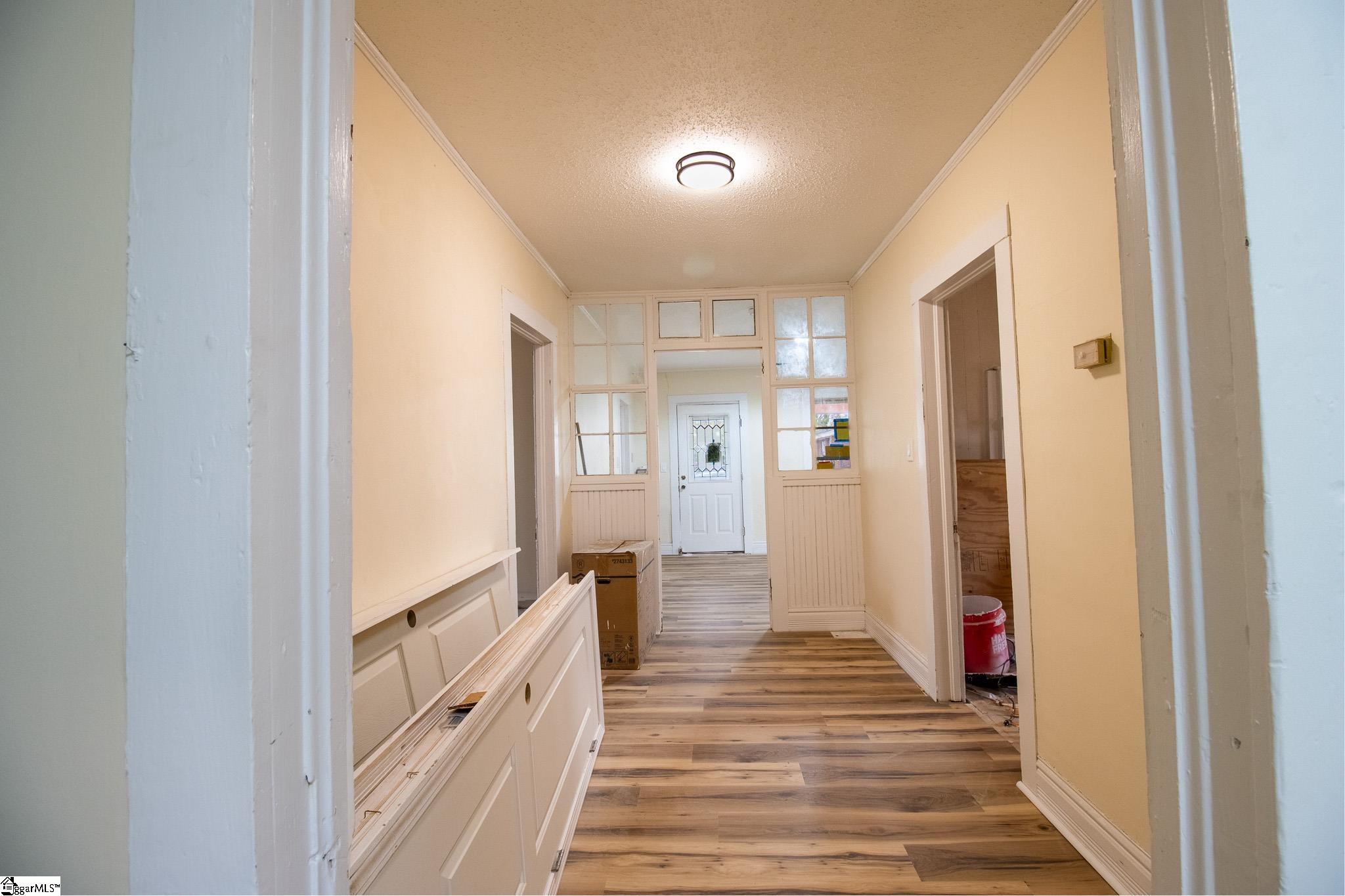 607 Holmes Street Gaffney, SC 29341 - Photo 9 of 18