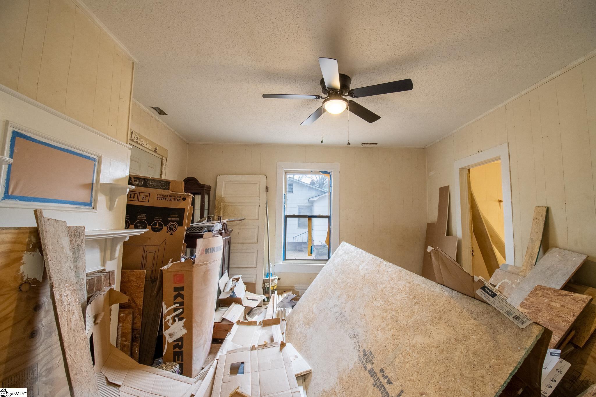 607 Holmes Street Gaffney, SC 29341 - Photo 9 of 18