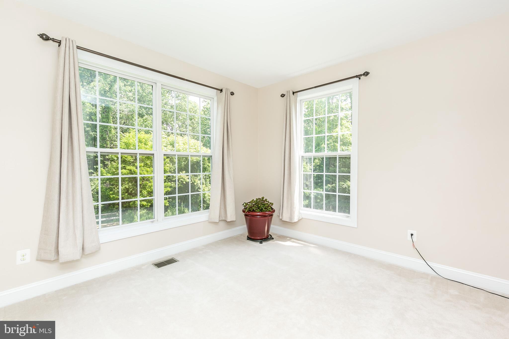 9105 Back Drop Drive Perry Hall, MD 21128 - Photo 16 of 41 Gallery Image 16