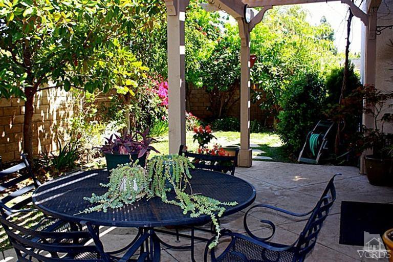 968 Roldan Avenue Simi Valley, CA 93065 - Photo 20 of 20 a view of a backyard with sitting area