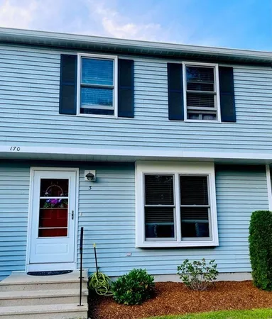 $450,000 | 170 South Worcester Street, Unit 3, Norton, MA 02766