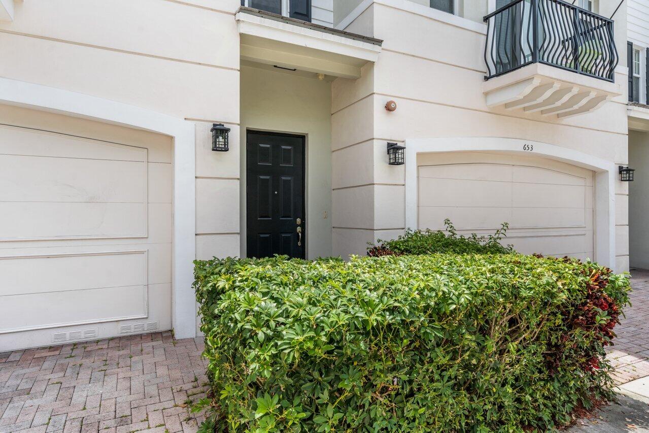 004-655Northwest38thCircle-BocaRaton-FL-