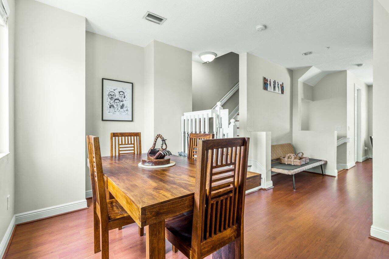 655 Northwest 38th Circle Boca Raton, FL 33431 - Photo 9 of 28 009-655Northwest38thCircle-BocaRaton-FL-