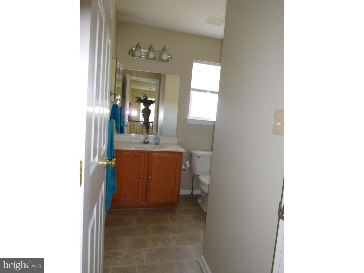 607 Old State Road Middletown, DE 19709 - Photo 22 of 25 Bathroom