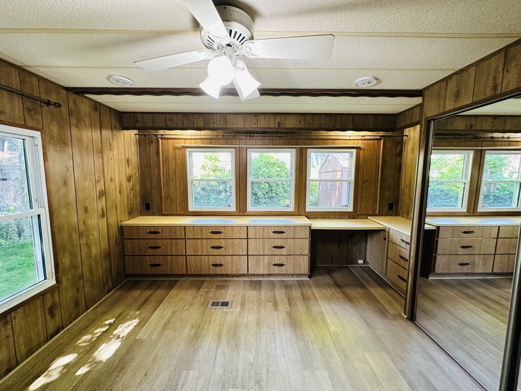 22 Contessa Drive Springfield, MA 01119 - Photo 25 of 36