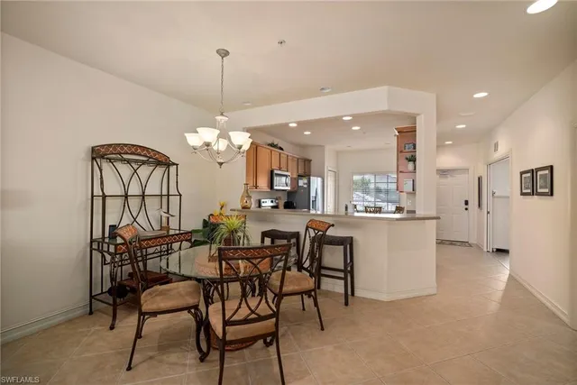 $5,500 | 9113 Michael Circle, Unit 4, Naples, FL 34113