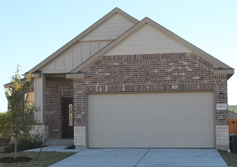 10004 Pinnacle Crest Loop Austin, TX 78747 - Photo 1 of 1 a front view of a house