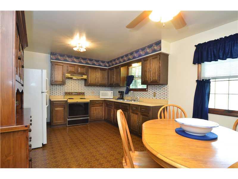 131 Ridge Avenue Beaver Falls, PA 15010 - Photo 8 of 23 Kitchen.
