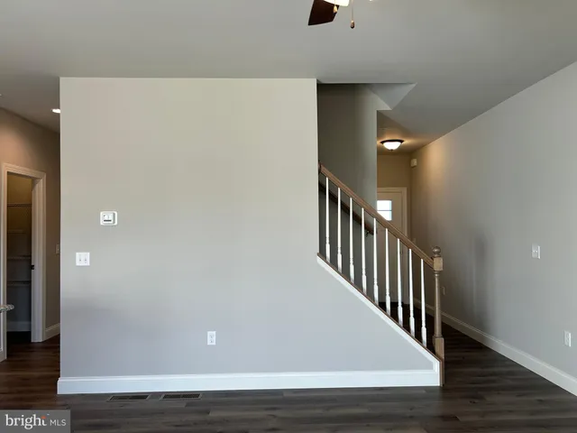 $323,575 | 121 Magnolia Drive, Middletown, PA 17057