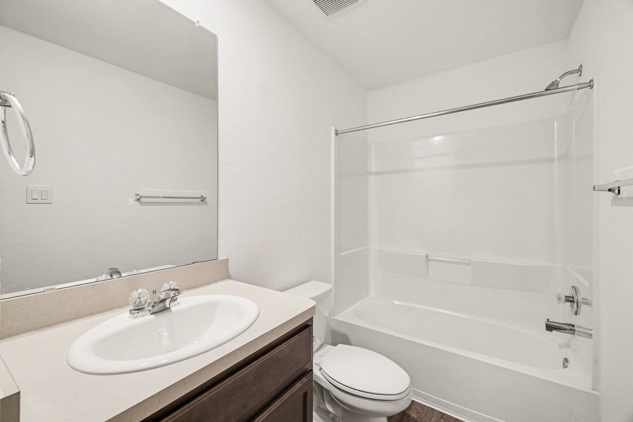 5929 Rimini Landing Lane Porter, TX 77365 - Photo 25 of 34 2nd Full Bathroom