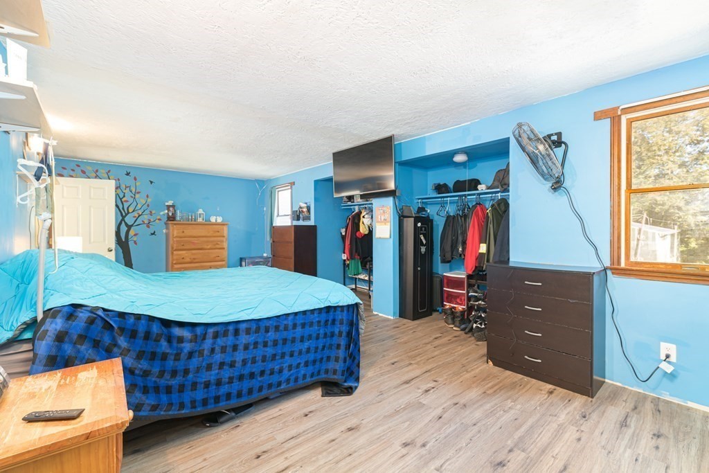 269 Charlton Road Spencer, MA 01562 - Photo 11 of 42 Gallery Image 11