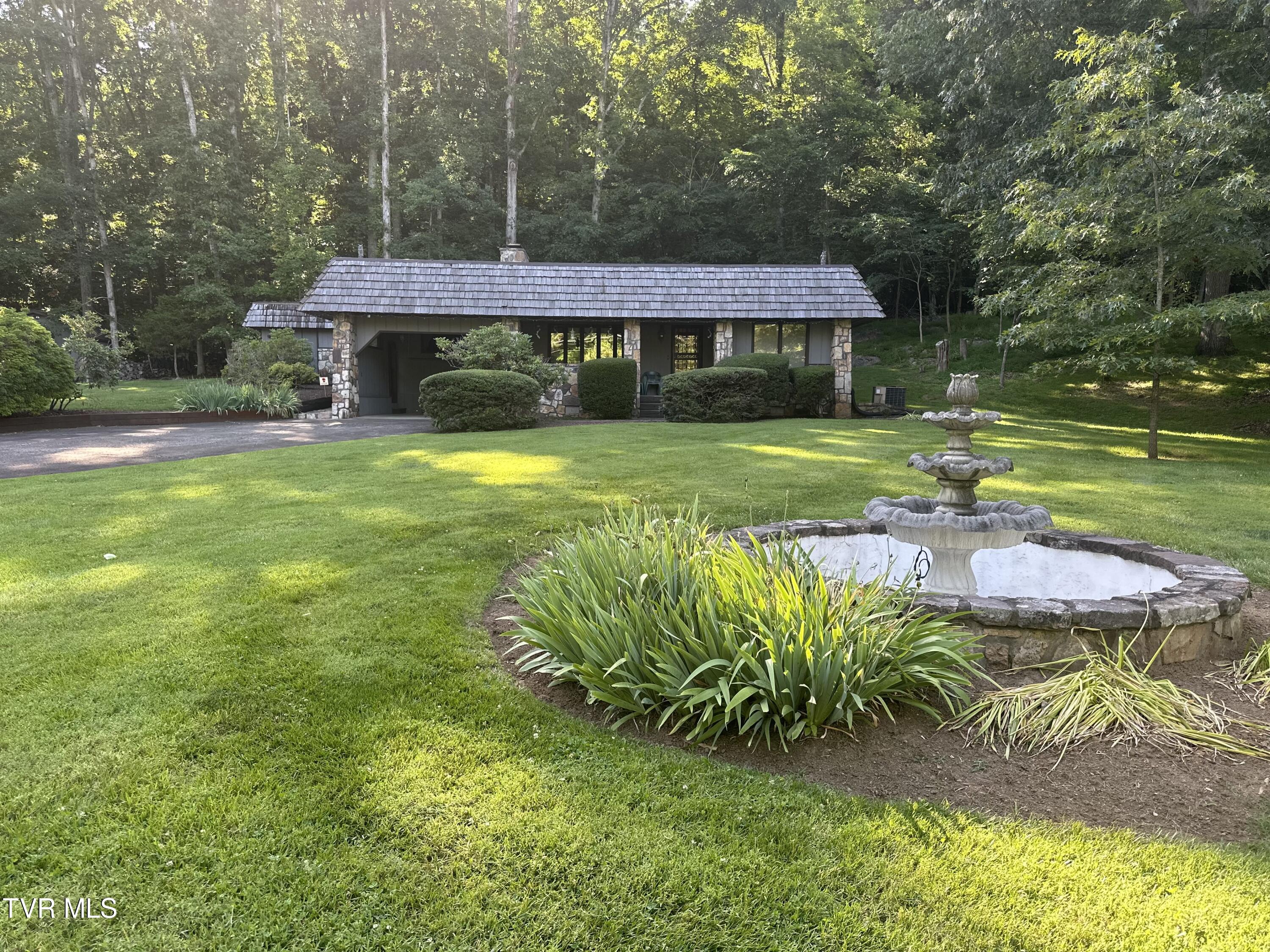 788 Oak Grove Road Gray, TN 37615 - Photo 1 of 1 IMG_9900