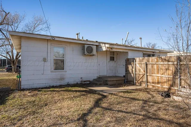 $950 | 1909 B Pecos Street, Amarillo, TX 79102