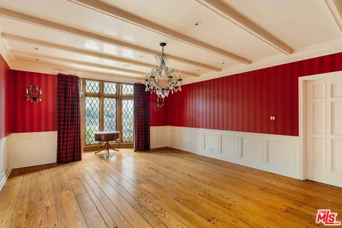 $17,800,000 | 1017 Ridgedale Drive, Beverly Hills, CA 90210