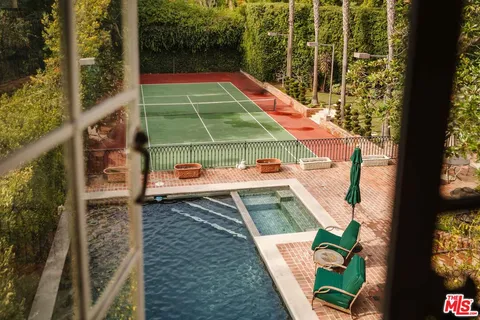 $17,800,000 | 1017 Ridgedale Drive, Beverly Hills, CA 90210