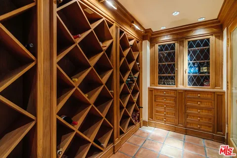 $17,800,000 | 1017 Ridgedale Drive, Beverly Hills, CA 90210