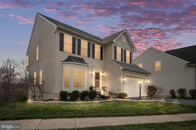 $849,999 | 5505 Altenbury Loop, Gainesville, VA 20155