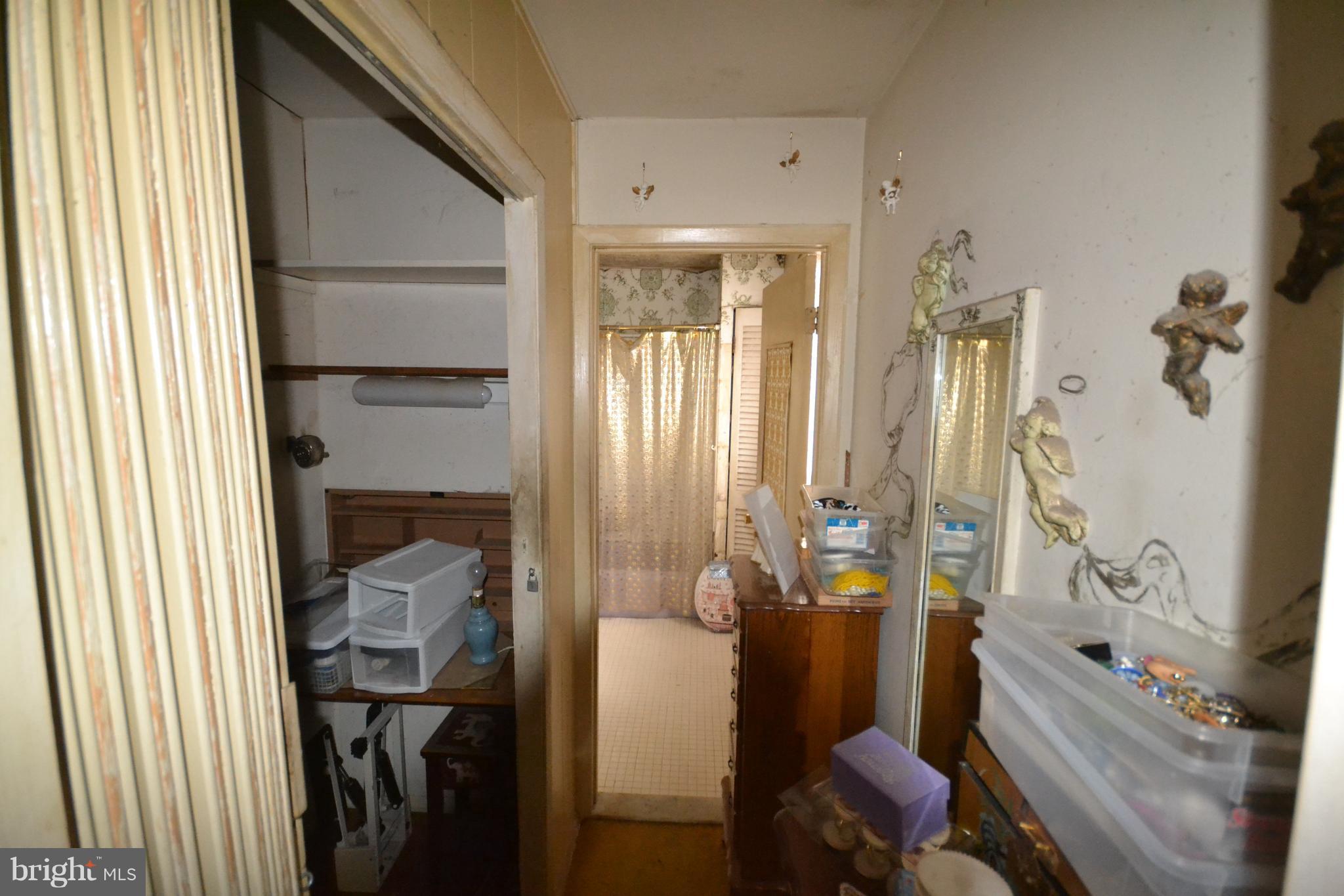 3107 Shelburne Road Baltimore, MD 21208 - Photo 20 of 24 Interior (General)