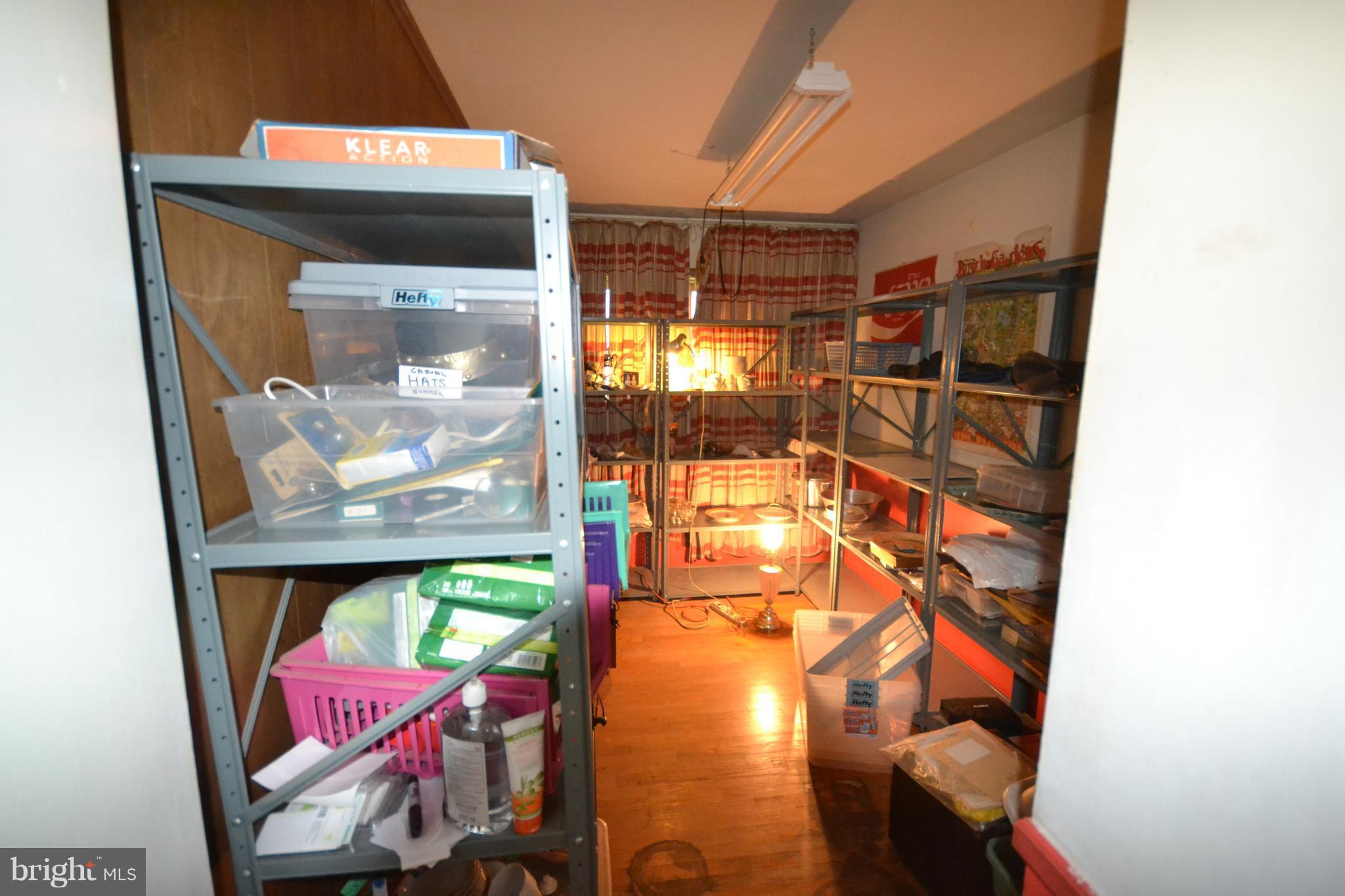 3107 Shelburne Road Baltimore, MD 21208 - Photo 9 of 24 Interior (General)