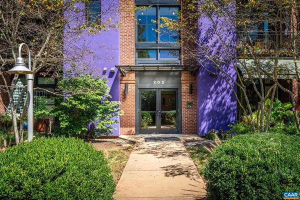 $869,000 | 202 Douglas Avenue, Unit 3D, Charlottesville, VA 22902