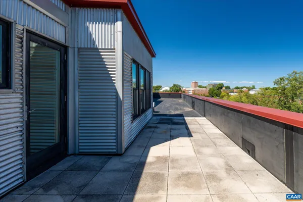 $869,000 | 202 Douglas Avenue, Unit 3D, Charlottesville, VA 22902