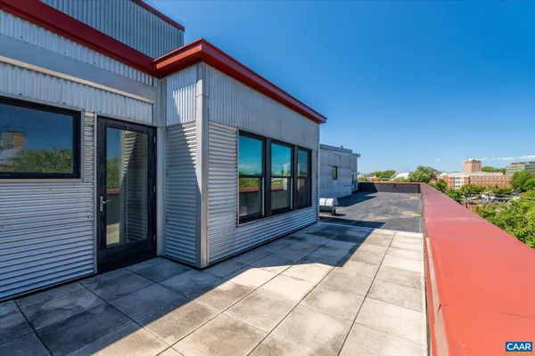 $869,000 | 202 Douglas Avenue, Unit 3D, Charlottesville, VA 22902