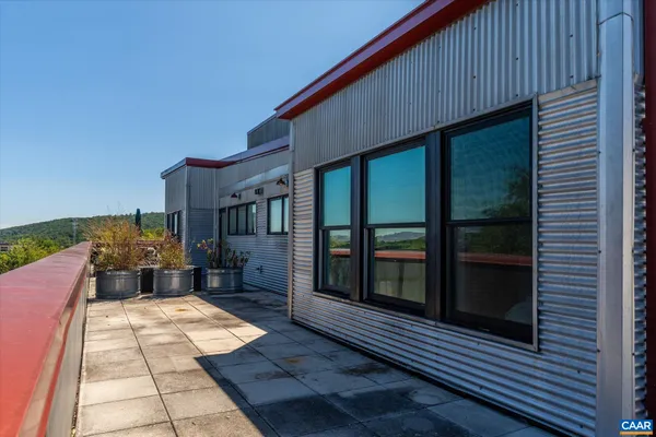 $869,000 | 202 Douglas Avenue, Unit 3D, Charlottesville, VA 22902