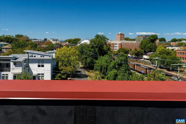 $869,000 | 202 Douglas Avenue, Unit 3D, Charlottesville, VA 22902