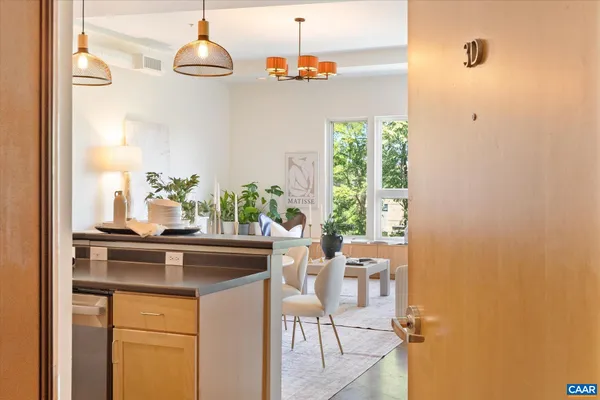 $869,000 | 202 Douglas Avenue, Unit 3D, Charlottesville, VA 22902