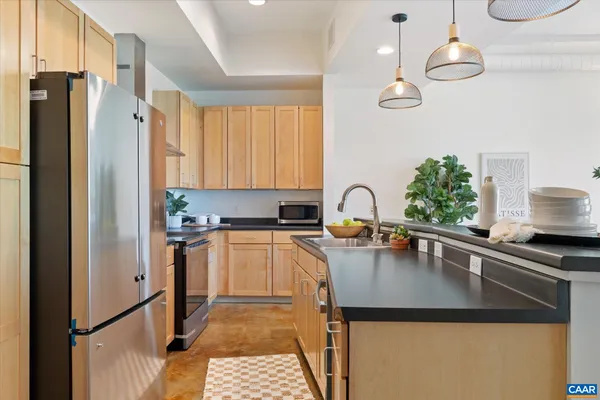 $869,000 | 202 Douglas Avenue, Unit 3D, Charlottesville, VA 22902